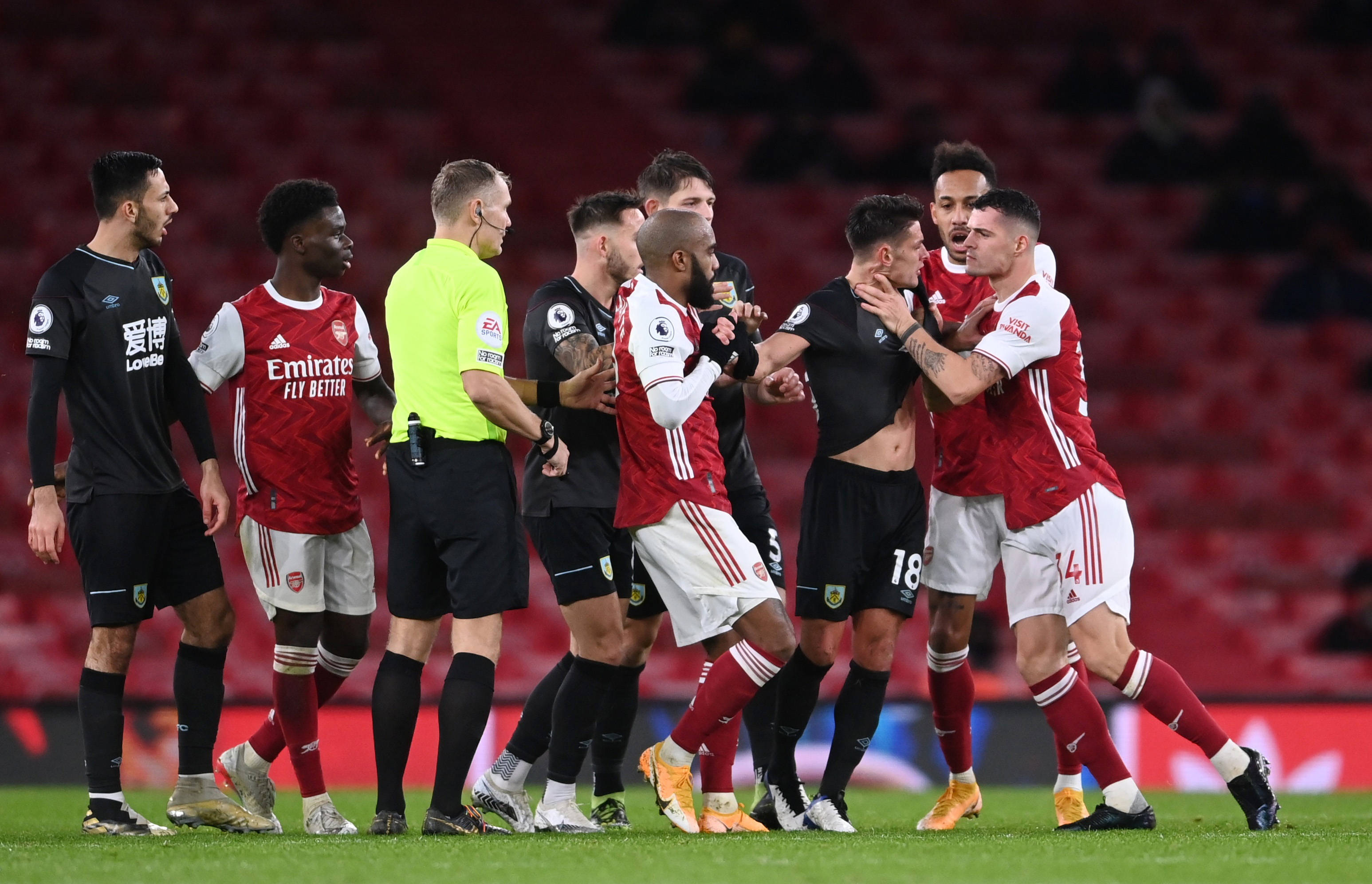 至關重要 至關重要