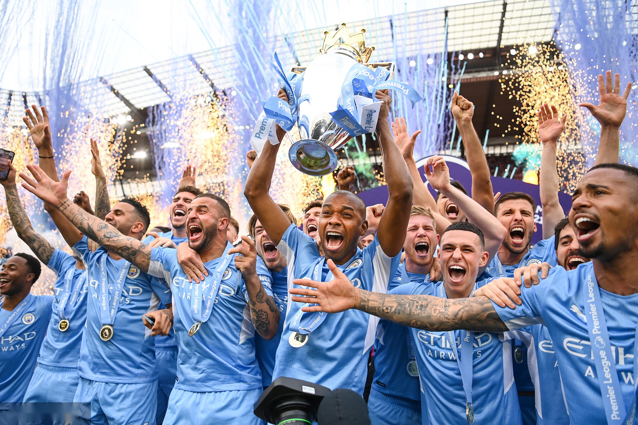 首局比赛中 首局比赛中